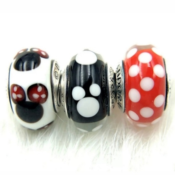 Pandora, Disney, Mickey, and Minnie Murano glass bead set - Picture 1 of 7